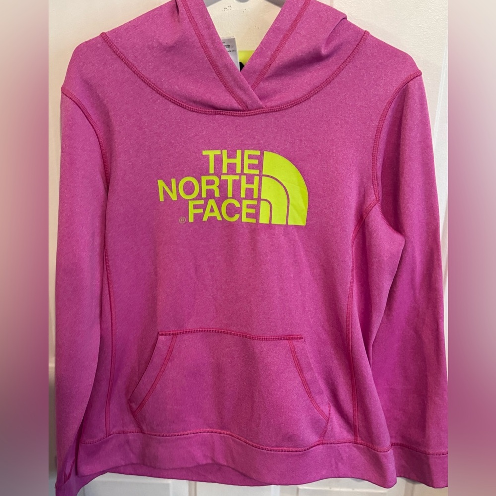The North Face Women's Fuchsia Hoodie pull over size medium - Picture 2 of 5